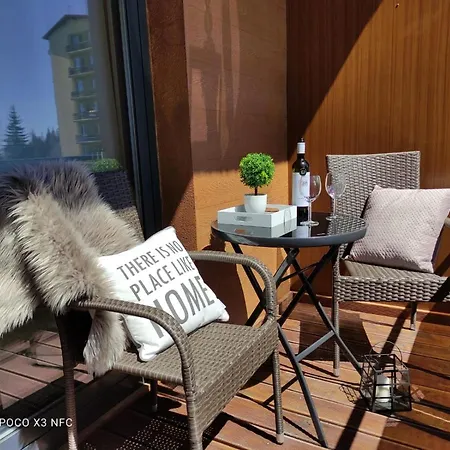 Апартаменты Armeria Snow Штрбске-Плесо